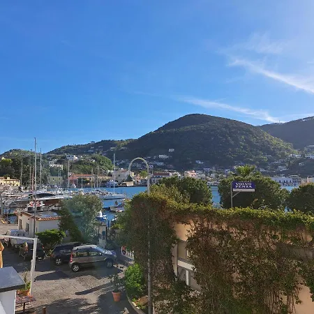 Appartement Ischia House Riva 2
